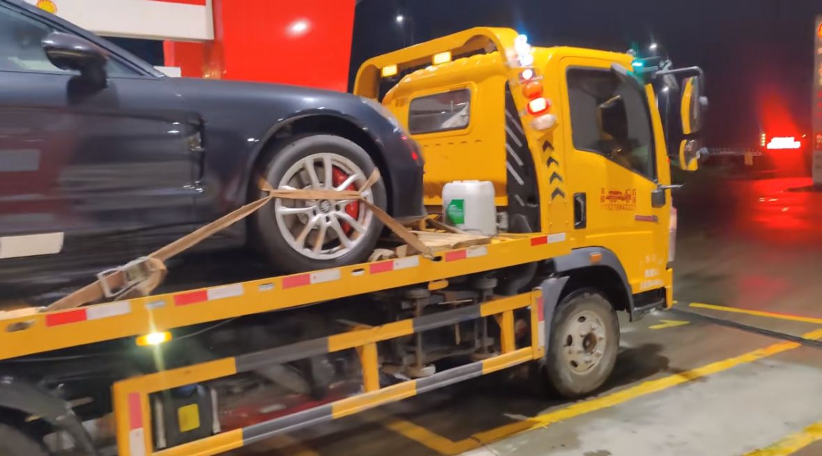 濮阳行车途中遇到突发状况该如何呼叫道路救援？